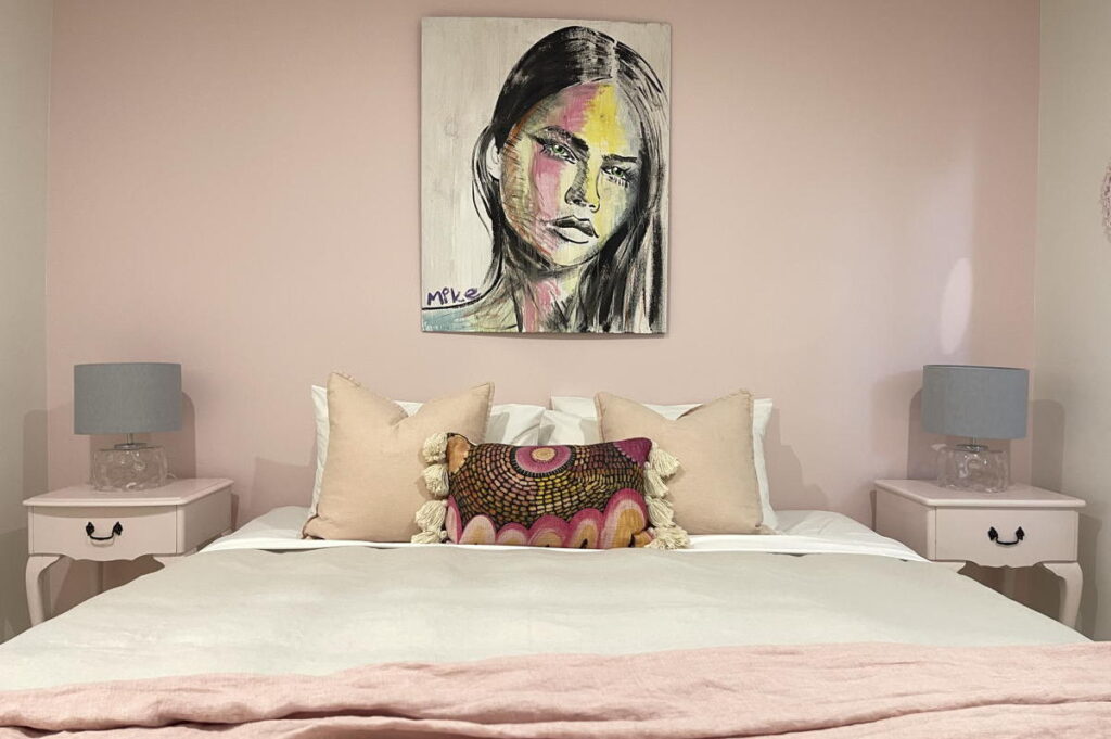 bedroom-pink